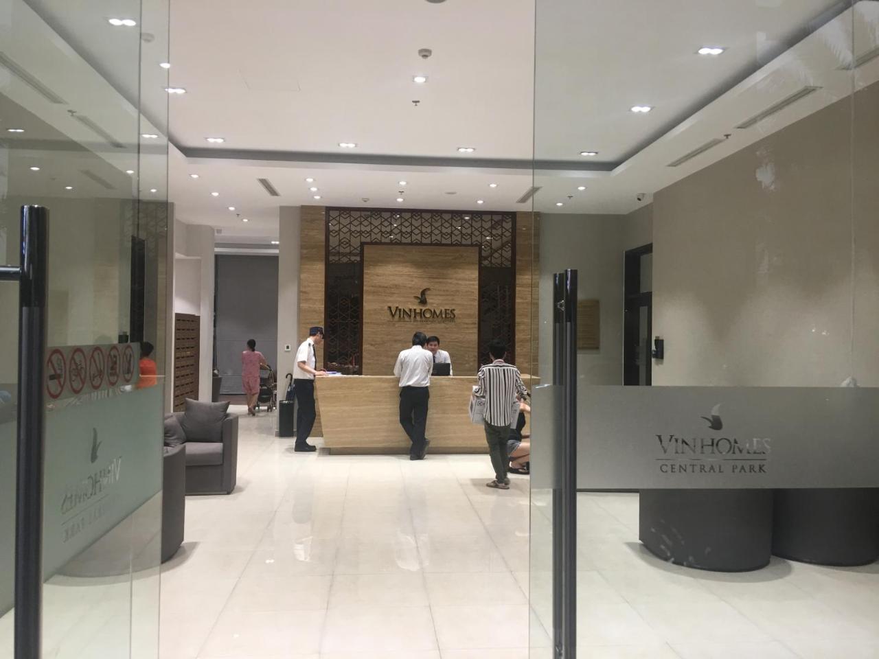Vinhomes Central Park Jack Hai Luxury Service Apartment Ho Şi Min Exterior foto