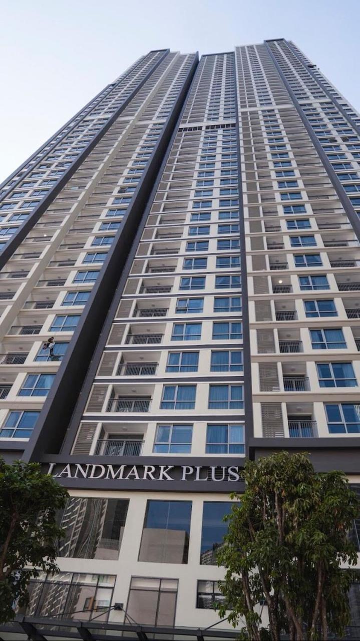 Vinhomes Central Park Jack Hai Luxury Service Apartment Ho Şi Min Exterior foto